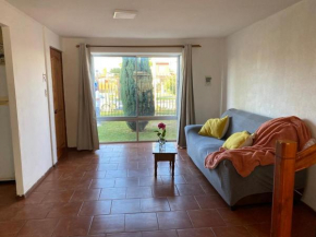 Acogedora casa en barrio residencial 4H2B